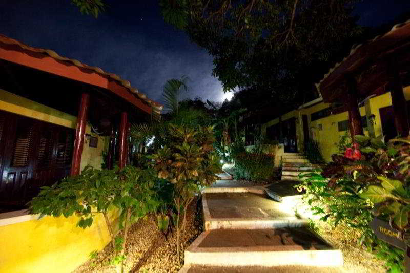 El Milagro Hotel Tamarindo Exterior foto